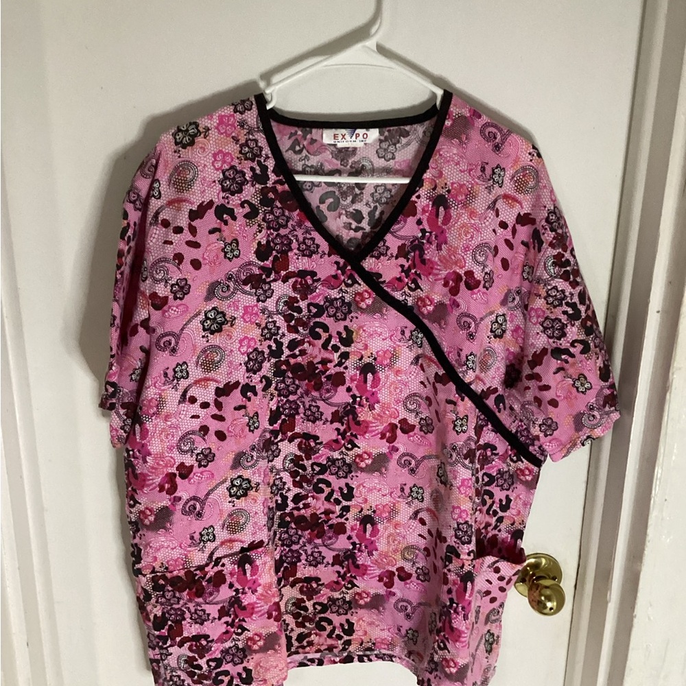 Expo Uniform Pink Floral Scrub Top Size 1X